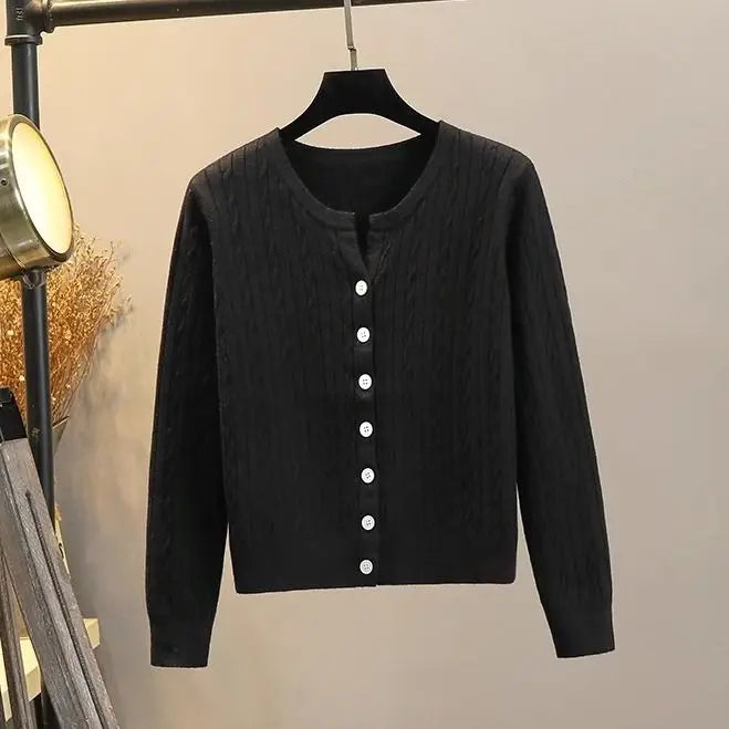 Cable-Knit Round Neck Sweater